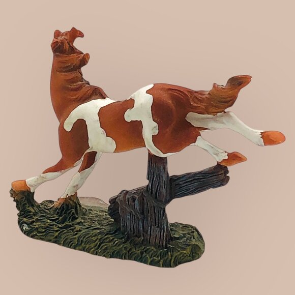 Lot of 2 Resin Horse Figurines 2.5" Tall Imaginative Play Toy - Picture 4 of 8